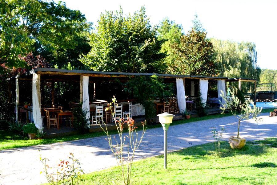 Agriturismo La Sorgente Di Nepi Hotel ภายนอก รูปภาพ